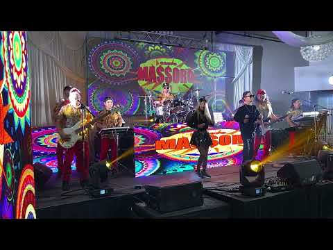 Grupo Massoro - El Pajaro Cenzontle (En Vivo Desde San Antonio, Tx)