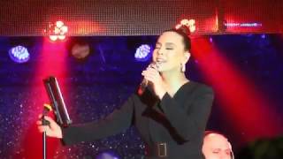 EBRU GÜNDEŞ - Tanrım / Aşık / Canlı Performans