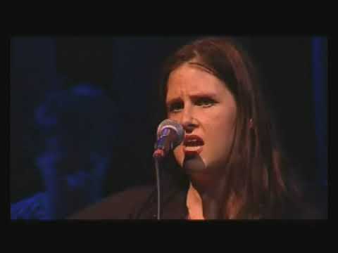 Maria Mckee live concert