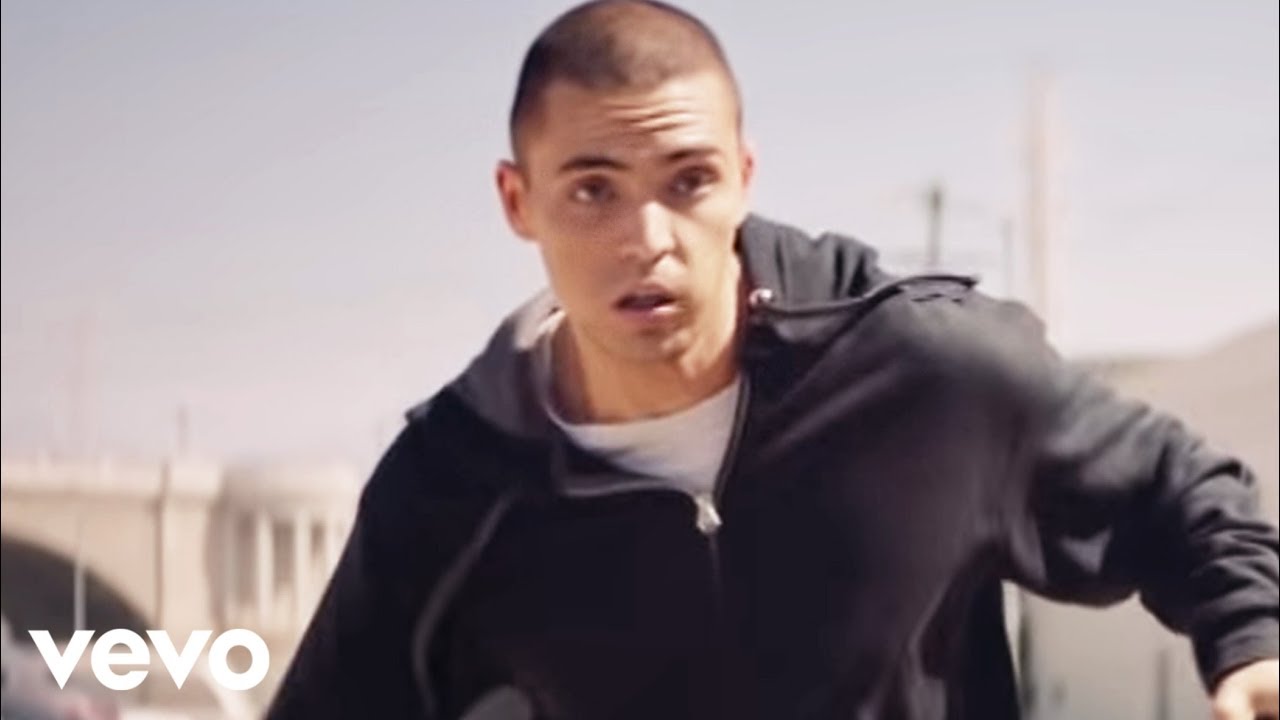 Burns ft. Johnny Yukon — Worst