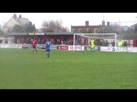 Brightlingsea Regent 2-0 Lowestoft Town.  Bostik Isthmian League Premier Division.  Mon2Apr2018