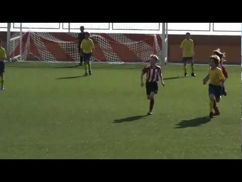 Kieran - Alevin Preferente : Atletico Chenet C 3 - 0 San Miguel A : January 2012