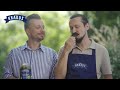 KRAKUS OTWIERA SIĘ PRZY GRILLU KUMPLE