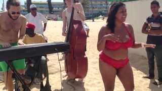 Cleo & Kristin Amparo - Havana beach session