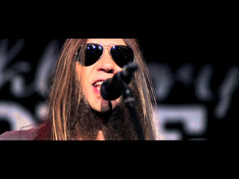 Blackberry Smoke - Shakin' Hands With The Holy Ghost (Official Video)