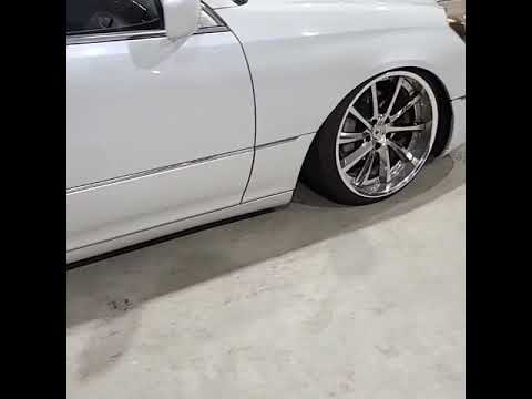 SLAMMED LEXUS LS430