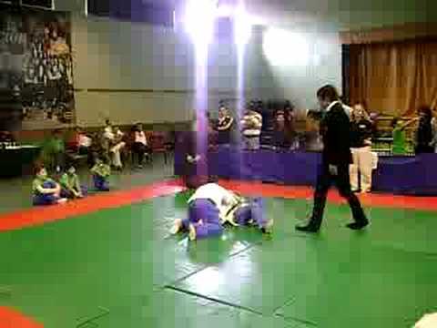 Ultima pelea y campeon en su categoria