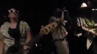 Gimme Punk Rock (Tribute to Me First &amp; The Gimme Gimmes) - Uptown Girl (Live in Montreal)