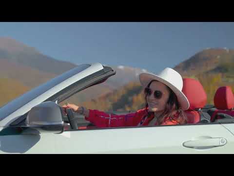 Mountain Drive Challenge: A Car's Fearless Journey!