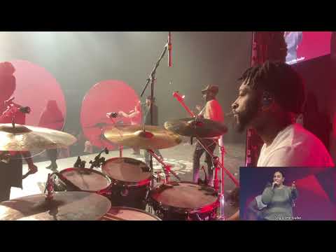 RAISE A HALLELUJAH \\ WHAT A BEAUTIFUL NAME \\ SEE A VICTORY