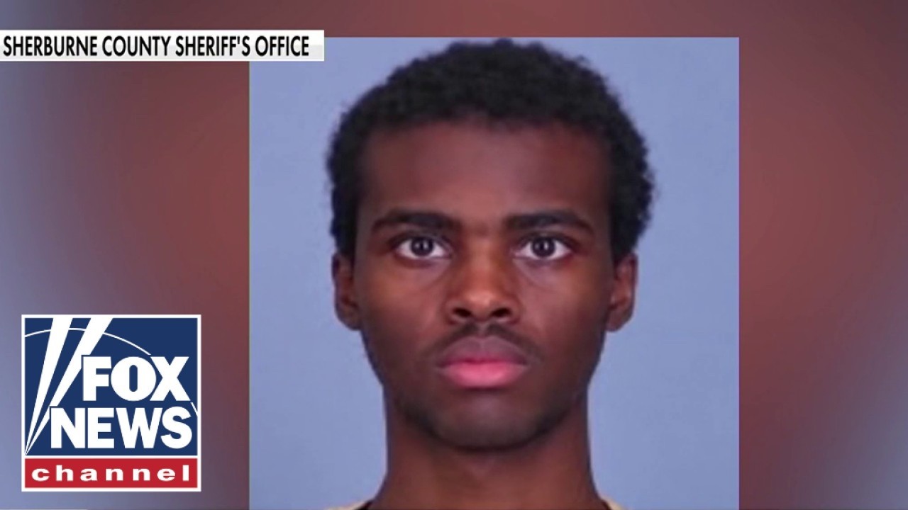 Teen PLEDGED ALLEGIANCE to ISIS ahead of 'mass casualty' plot