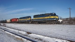 preview picture of video 'DM&E 6069 hauls an Ethanol load at Byron, IL - 12/22/2012'