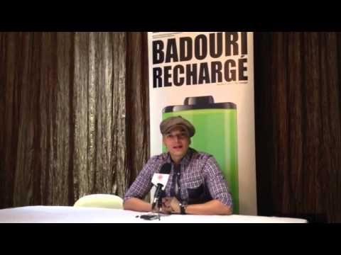 Rachid Badouri nous invite à voir son nouveau spectacle BADOURI RECHARGÉ!