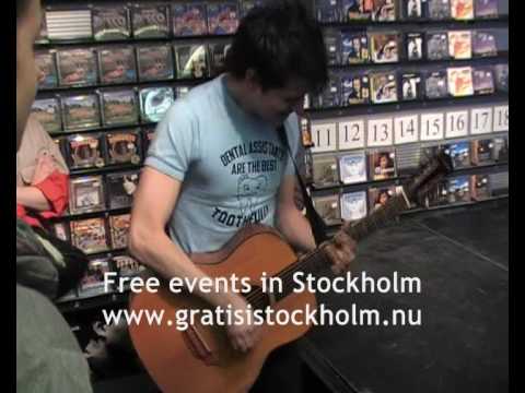 Lasse Lindh - Ingen Vind Kan Blåsa Omkull Oss Nu, Live at Bengans, Stockholm 5(5)
