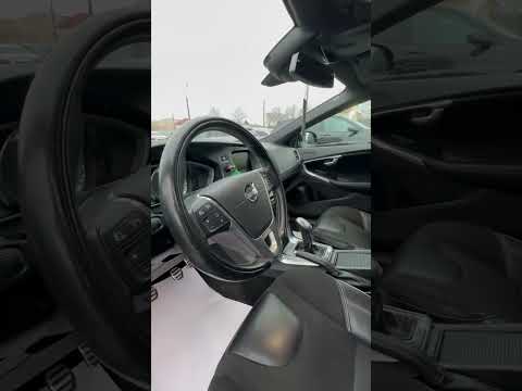 фото volvo v40 ii 0