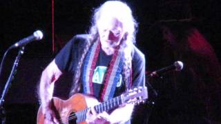 Willie Nelson "Angel Flying Too Close To The Ground" 2016