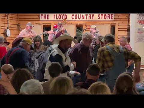 The Floyd Country Store, Virginia | Traditional Appalachian Music and Flatfoot Dancing