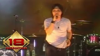 Download lagu Dewa 19 - Separuh Nafas (Live Konser Slawi 2008) mp3 Download lagu Dewa 19 - Separuh Nafas (Live Konser Slawi 2008) mp3