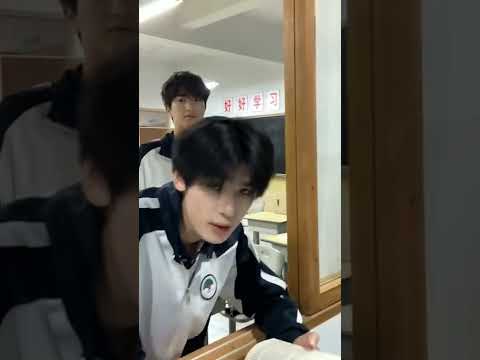 When my school is full of cute and handsome boys😳☺😏🔥 #shorts #douyin