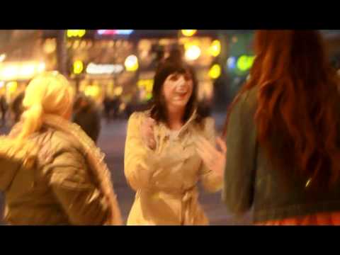 She May-Ute på stan