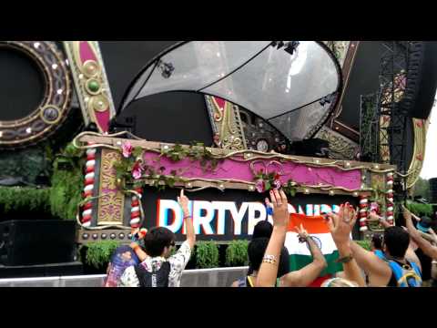 Dirtyphonics at TomorrowWorld 2014 (Dim Mak vs. Smash the House Stage)