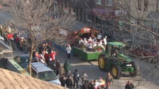 preview picture of video 'The Elmira Kiwanis Santa Claus Parade 2009 Part 3'