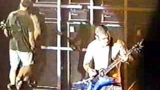 pantera playing metallica,Darrell on vocal,Anselmo on guitar