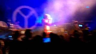 Yelle-J&#39;ai Bu (live)