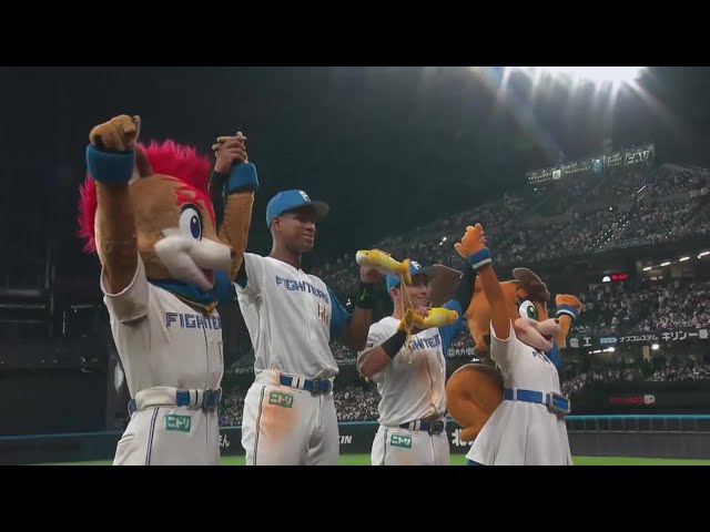 ファイターズ・万波中正選手・上川畑大悟選手ヒーローインタビュー 8月15日 北海道日本ハムファイターズ 対 千葉ロッテマリーンズ