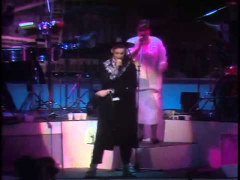 Culture Club  A Kiss Across The Ocean Live 1983