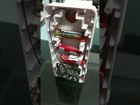 @chế pin AAA cho đèn tích điện khi hỏng ắc quy