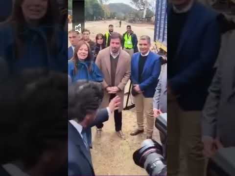 Tensión en Campo Quijano durante el acto por la llegada del tren #Salta #Política #Sáenz #Cornejo