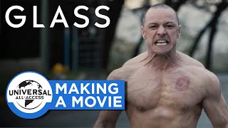 Video trailer för Glass | James McAvoy Gets Physical