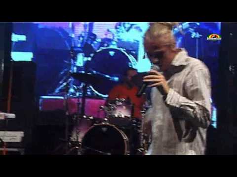 MR.COCOMAN & SOLID VIBES- Live@ Ziznikov 2009/ Czechy