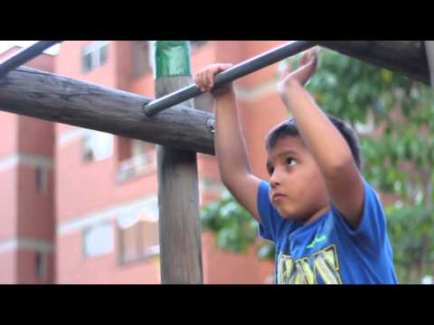 Au Pair video - Laura Milena Serna -  COA115098