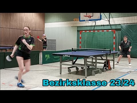 Die beiden haben starke Ballwechsel in der Bezirksklasse zu bieten - Mara Stoetzel vs Julian Kolisko