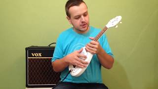 Video thumbnail for Review Ukulele Vox Ukelectric by Bruno Avila Schultz