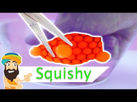 SQUISHY MESH BALL UNTER WASSER ZERSCHNEIDEN | Das Ergebnis ist verblüffend | Spielzeug Guru