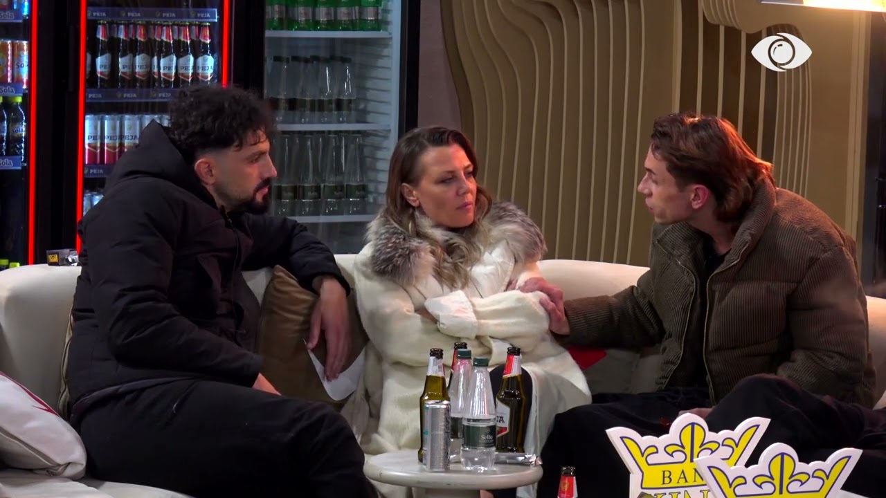 “Rri kot”/ Gerta diskuton me Vserlon: Ti çfarë loje bën?