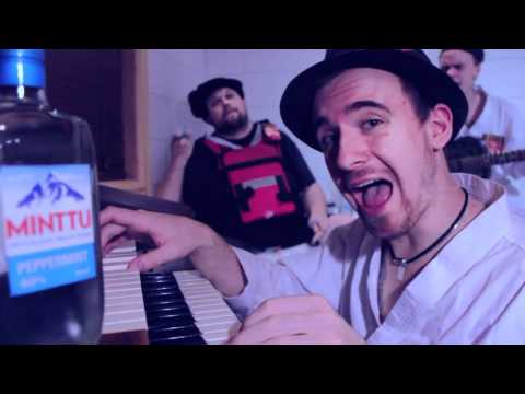 Güt en Båj - Minttu