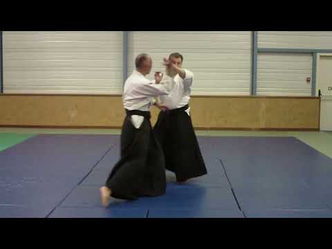 Yokomen uchi   Uchi kaiten nage