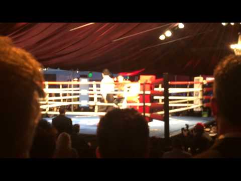 sid el harrak maidana sparring partner fights in front of full house EsNews