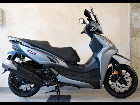 Kymco Agility 300i ABS - WARMUP