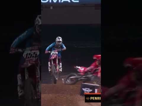 Dean Wilson crash at World Supercross #moto #motovlog #motocross #racing #mx #motorcycle #dirtbike