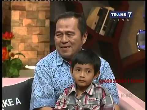 Hitam Putih - 5 Mei 2015 - Kekuatan Media Sosial [FULL]