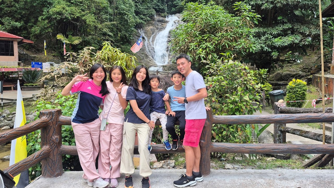 9D8N Malaysia Road Trip: Part 3 - Cameron Highlands (Ariel is 13)