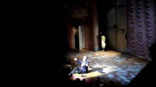 La Cage Aux Folles on Broadway 2010 Blooper - Kelsey Grammer