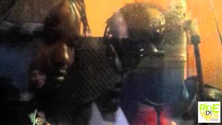 Gully Bop Ft Tommy Lee - My God / Some Bwoy Dubplate Ride Di Vibes