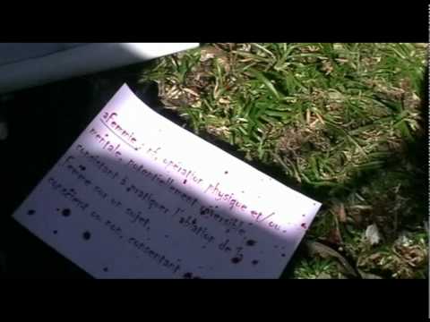 La Petite robe rouge HQ.dv