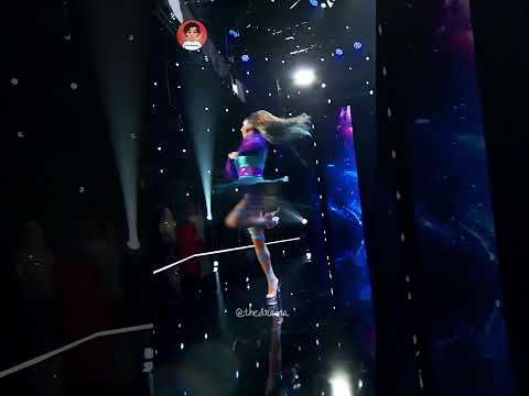 "When She Twirls" #dragrace